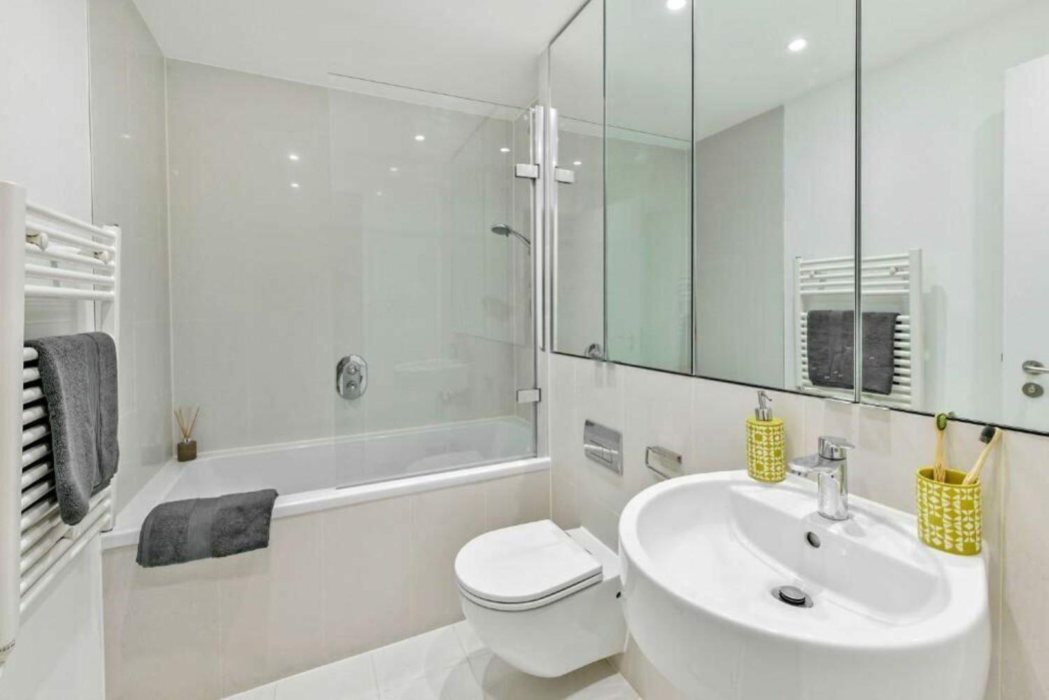 Top Floor Penthouse Green Park Mayfair 2 Super King Beds Apartment London Exterior photo